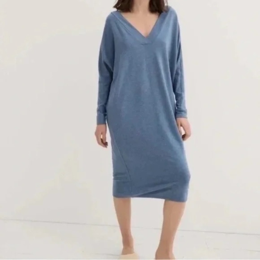 NWOT Hatch maternity visitor dress blue midi petite xs nursing